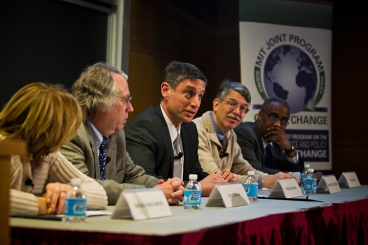 Government officials joined MIT faculty on Jan. 23 for a panel discussion hosted by the MIT Energy Initiative and the Joint Program on the Science and Policy of Global Change.  Photo: Dominick Reuter