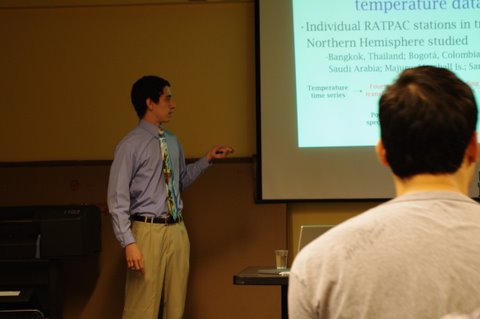 John (Vince) Agard presents his senior thesis work to EAPS students, staff and faculty - image: PAOC